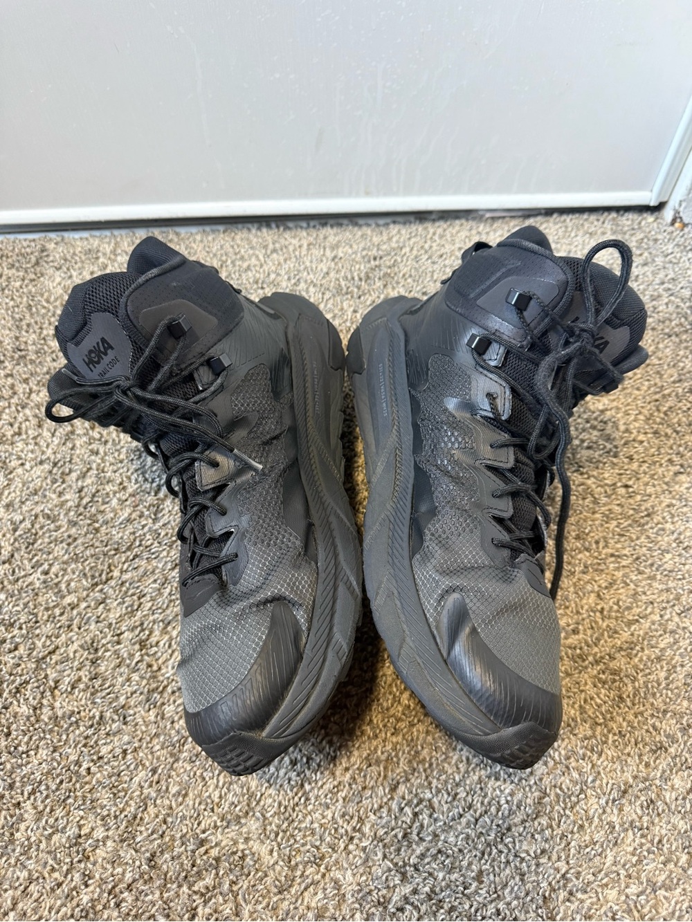 Hoka trail code size 14D Men's Trail Boots in Black and Dark Gray - Picture 2 of 7